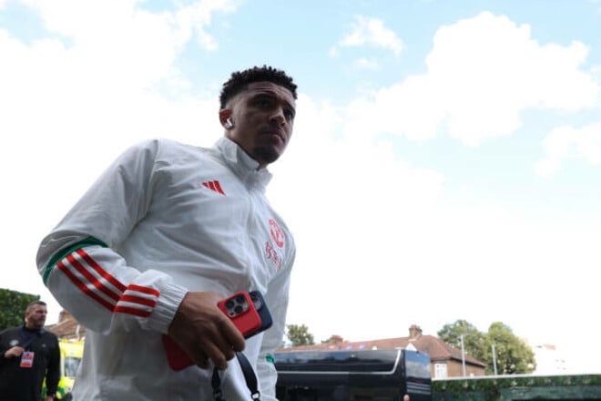 Клуб з Саудівської Аравії готовий був підписати Санчо