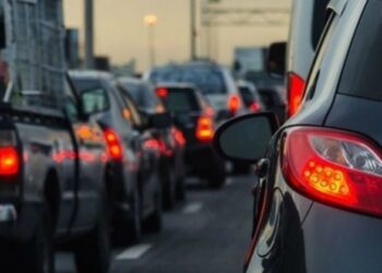 Ситуація на дорогах у Львові. На виїздах з міста ускладнений рух