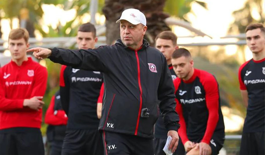 Вернидуб у другому турі УПЛ поспіль – найкращий тренер. Футболіста Динамо виділили серед гравців