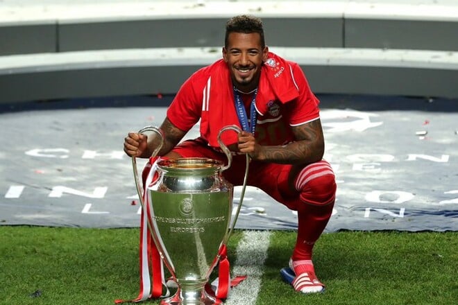 Баварія узгодила повернення в команду Боатенга