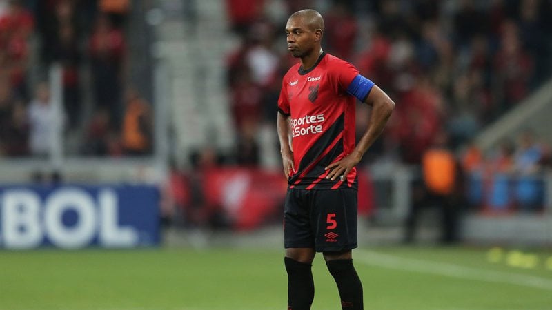 Фернандіньо близький до завершення кар'єри