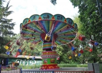 Коли в львівському Парку культури закривається сезон атракціонів