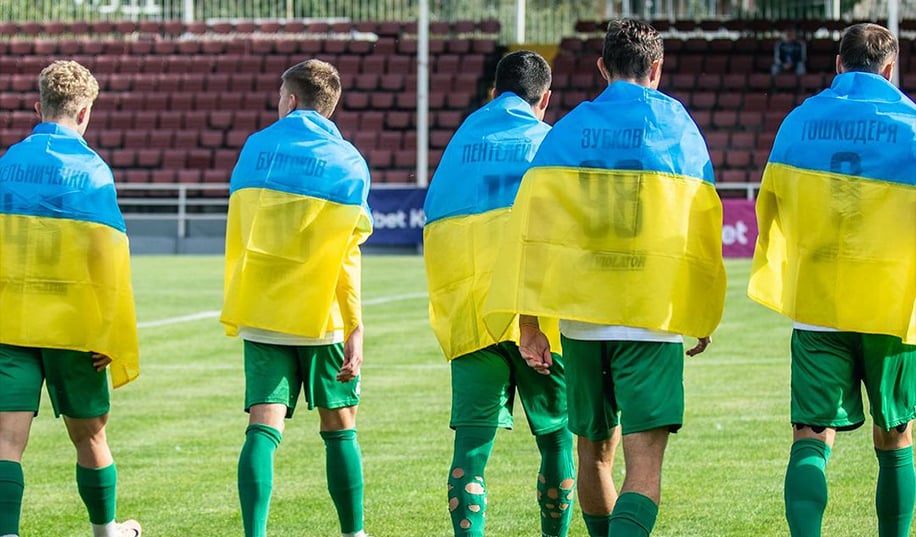 Маріуполь, що вилетів за спортивним принципом з Першої ліги, перебуває у 4 очках від другого рядка