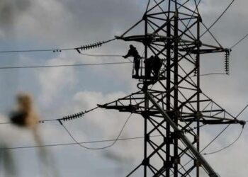 На Львівщині понад 10 населених пунктів повністю знеструмлено через несприятливі погодні умови