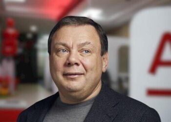 Садовий забрав відзнаку у російського олігарха Фрідмана