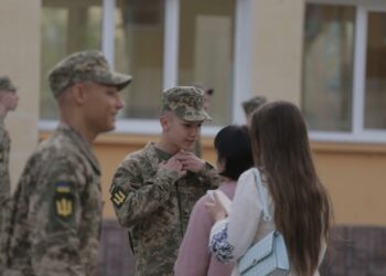 У Львові в ліцеї Героїв Крут понад 200 ліцеїстів склали присягу
