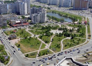У парку «Позняки» хочуть облаштувати систему поливу за 8,8 млн гривень