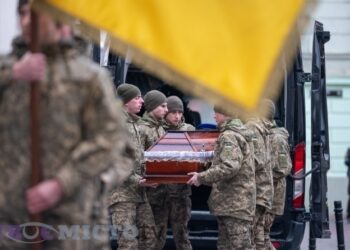 Завтра у Львові попрощаються з трьома захисниками. Що про них відомо