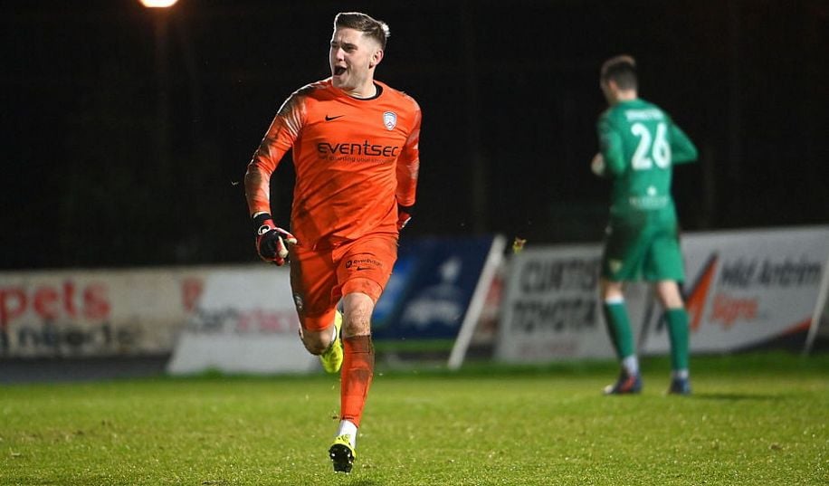 Команди пробили 44 пенальті у матчі Кубка ліги Північної Ірландії