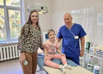 Львівські лікарі вилікували 7-річну дівчинку від остеомієліту