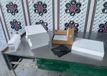 Львівські митники виявили в автомобілі приховані товари на півмільйона гривень