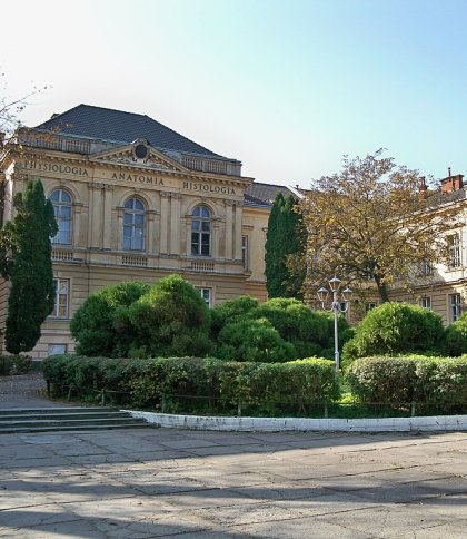 Львівський медуніверситет категорично проти, щоб депутат збудував готель не території закладу (ВІДЕО)