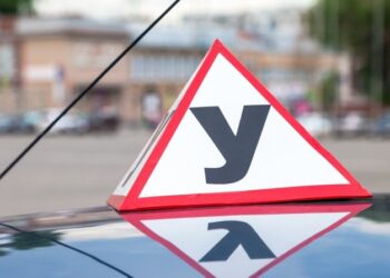 На навчальних авто в Україні більше не буде букви «У»
