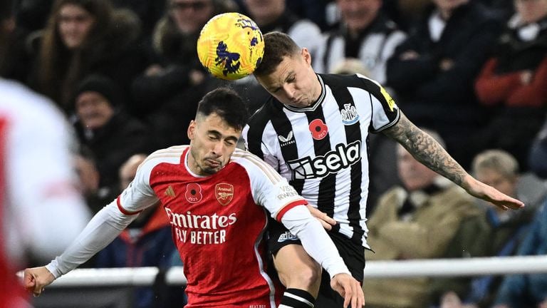 Арсенал зазнав першої поразки в АПП