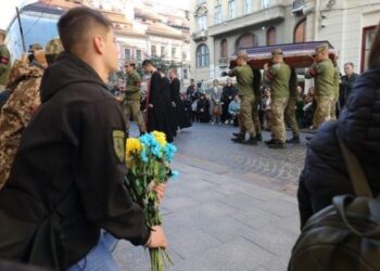 У четвер Львів попрощається з двома захисниками: що про них відомо