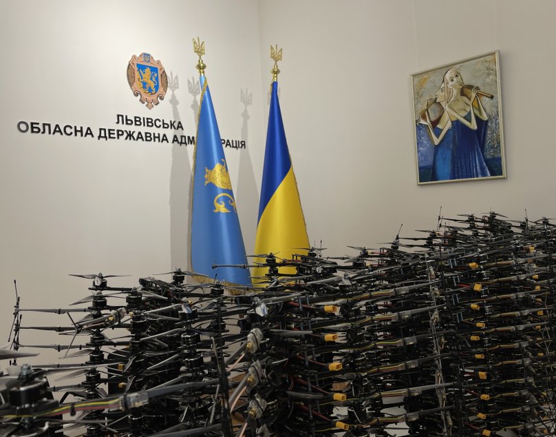 309 FPV-дронів, які 1 листопада передали Силам оборони. Фото: LVIV.MEDIA