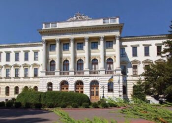 У Львівській політехніці розпочали підготовку протезистів. Деталі
