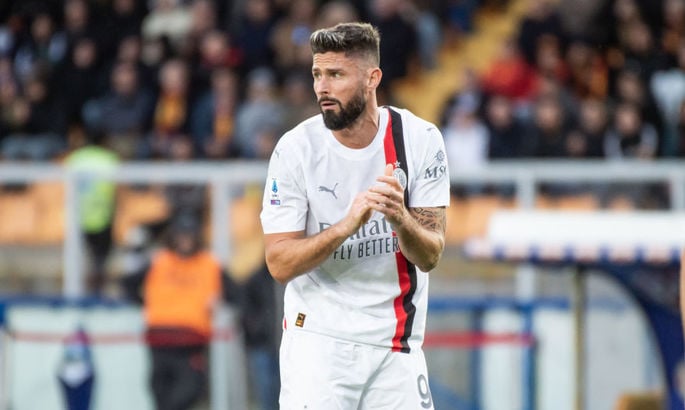 Жиру: «Я хотів би залишитись у Мілані. Я думаю, що все ще можу допомагати команді»