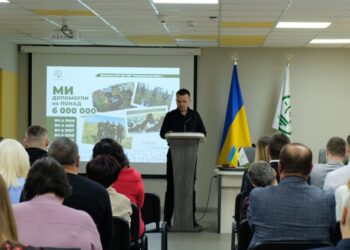З нагоди Дня енергетика колектив “Черкасиенергозбут” нагородили подяками за допомогу ЗСУ та сумлінну працю  – Новини Черкасс