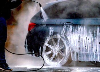 Як мити машину під час морозу: поради для автовласників | АВТО НОВИНИ |