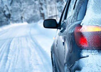 Як водіям Дніпра безпечно керувати автомобілем у снігопад та ожеледь | АВТО НОВИНИ |