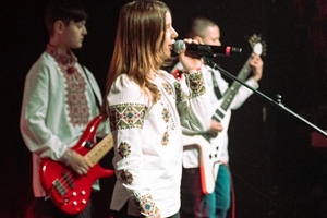 Новости Винницы и области / Юні вінницькі музиканти з гурту Contra Bass підкорили серця польської публіки / Інформаційний портал На Париже Новини Вінниці / Юні вінницькі музиканти з гурту Contra Bass підкорили серця польської публіки