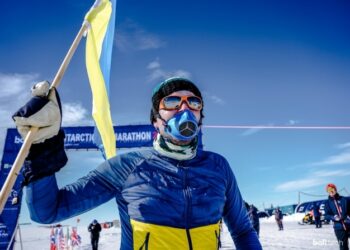 Колишній студент львівського медуніверситету став першим українцем, який пробіг марафон в Антарктиді