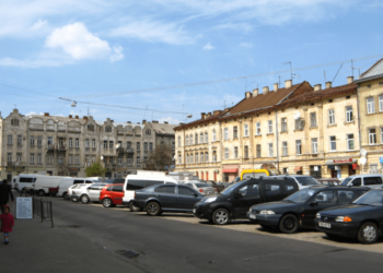 Львів’яни просять перейменувати площу Липневу