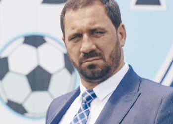 Минай мав плани встановити освітлення та систему підігріву на своєму стадіоні | Футбол |