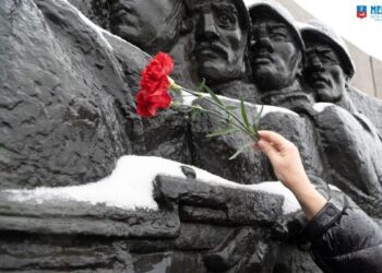 На пагорбі Слави відбулися заходи до 80-тої річниці визвонення Черкас від нацистських загарбників — Новости Черкасс