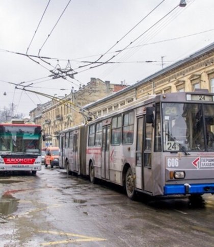 Інцидент стався в тролейбусі №24 на проспекті Червоної калини, фото ілюстративне