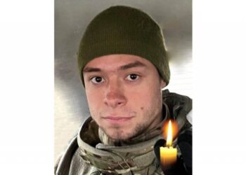 На війні з рашистами героїчно загинув 24-річний лейтенант Дмитро Лесич з Кам’янського |  Дніпро