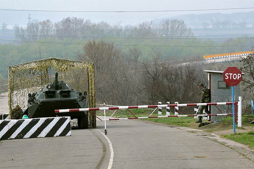 Новини Вінниці / Поблизу з Вінниччиною російський контингент у «ПМР» розпочав «військові навчання»