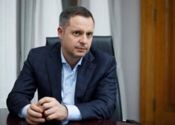 Понад 200 млн гривень готівкою зберігає заступник керівника Офісу президента, який родом зі Львова