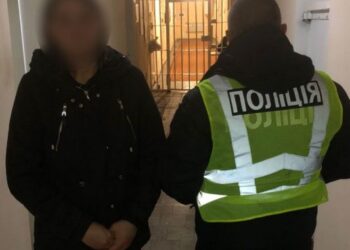 Попутниця вкрала у водія рюкзак з грошима та документами  — Новости Черкасс