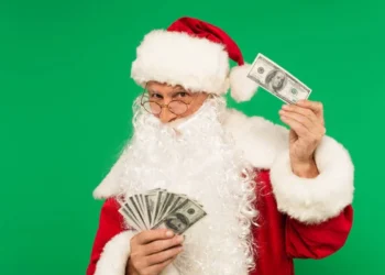 ТОП-5 «новогодних» вакансий в Днепре: ищут «смаковершників» и охранников для елок – Дніпро