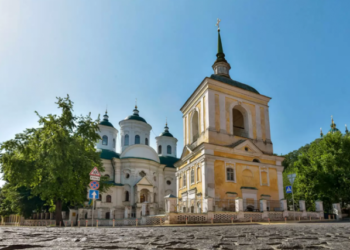 У Києві відреставрують Покровську церкву за майже 123 мільйони
