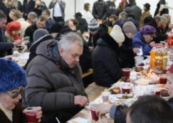 У Львові бездомних людей пригостять святковою вечерею