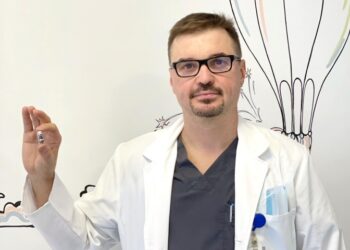 У Львові лікарі вперше використали відеокапсулу, щоб встановити причину кровотечі