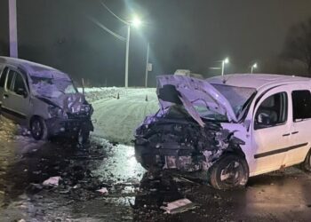 У Львові внаслідок ДТП постраждав чоловік