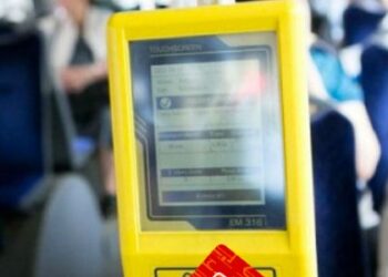 У перший день запровадження е-квитка дохід львівських перевізників зріс наполовину