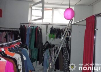 У Тернополі зловмисник вкрав 230 тисяч гривень з сейфу