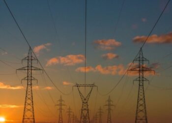 Україна надала аварійну допомогу польській енергосистемі