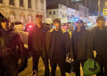 В Днепре за день разоблачили 5 нелегалов из РФ, Узбекистана и Армении – Дніпро