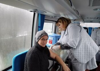 Вакцинація в автобусі: виїзна бригада щепила жителів трьох сіл Корсунь-Шевченківського району — Новости Черкасс