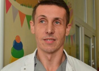 Відомого львівського лікаря засудили до чотирьох років в’язниці за хабар працівникові СБУ
