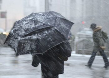 Вітер та ожеледиця – погода 17 грудня на Тернопільщині