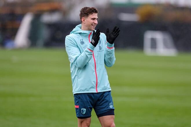 Забарний у топ-5 захисників в АПЛ за важливим показником 