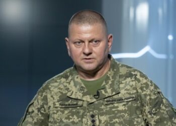 Залужний прокоментував запит на мобілізацію 400-500 тисяч українців