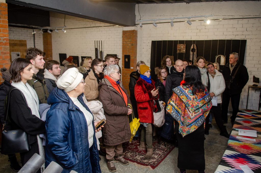 Огляд левкасу